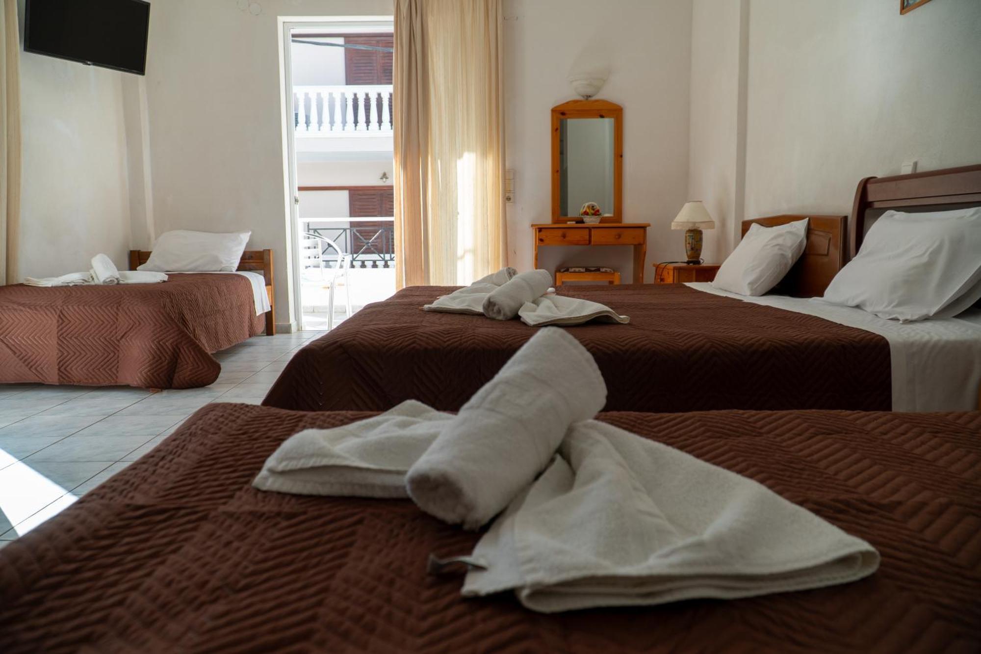 Pagona Hotel 루트라 에디프수 외부 사진